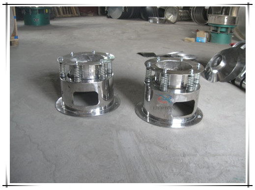 400型全不銹鋼旋振篩生產(chǎn)現(xiàn)場